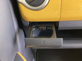 助手席側 カップホルダー