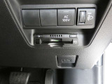 ETC車載器付きです。高速道路の料金所もスムーズに通過できます。※セットアップ費用は別途必要です。