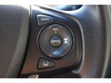 安全運転支援システムHondaSENSINGを搭載。衝突軽減ブレーキや、誤発進抑制機能、アダプティブクルーズコントロール、車線維持など複数の先進技術で安心・快適なドライブをサポートします。