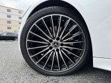 お車によって新車保証継承、2年保証がお選びいただけます。詳しくはスタッフまでお問い合わせください。
