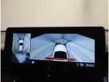 スマートキー付きです。スマートキーとは鍵を車に差し込まなくても、ドアノブを触ったりするだけで、ドアロックを解錠できます。これが凄く便利なんですよ。