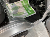 ステップにキズあります。