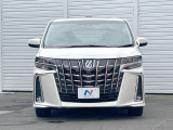 弊社では、全車『修復歴なし』のお車のみ取り扱っております。専任バイヤーによる厳選した仕入れの後、入庫後の車両チェックを行い、ネクステージが認定した高品質な中古車をご提供しております。