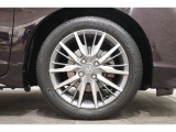 純正のアルミホイールが足元を飾ります!タイヤサイズは185/55R16です。