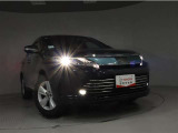 高輝度で点灯速度が速いLEDヘッドライト装備!LEDの明るい光が走行中の視界の確保をサポートして、夜のドライブがより楽しく安全に運転できます♪
