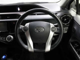 各操作スイッチなどもハンドルから手を放すことなく操作可能で安全運転に支援いたします!