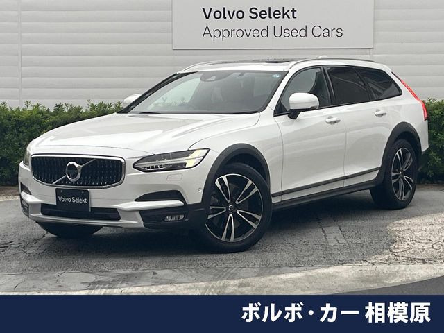 V90クロスカントリー T5 AWD サマム 4WD