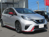 バックカメラで車庫入れも安心です。