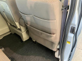 お客様にぴったりなおクルマをお選びいただけますように様々な展示車をご用意致しております!ダイハツの軽自動車だけではなく、他メーカー車やコンパクトカー・ミニバンなども数多く取り揃えております!