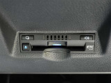 ETC車載器付きです。高速道路の料金所もスムーズに通過できます。※別途セットアップ費用が必要となります。