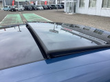 チップアップ機構で車内の空気の入れ替えもスムーズです。