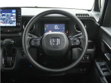 ◆ハンドル全体◆各種スイッチがハンドルから手を放さず操作できるので運転中でも楽に操作できます。