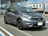 【車検・点検もおまかせください】 お買い上げ頂いたお車の整備も当社工場で行います。ディーラー基準の安心な整備でお客様の車検・点検もサポートします。