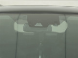 進化を続けるトヨタの先進の予防安全パッケージ「トヨタセーフティセンス」を装備しています。安全機能の詳細は販売店スタッフまでおたずねください。機能を過信せず、ご自身で安全運転を行ってください。