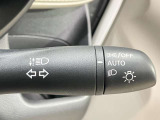 【オートライトシステム】暗くなると自動でライトが点灯!昼間のトンネル走行などオートにしていると便利です♪