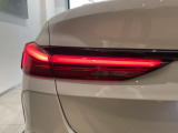 安心のBMW認定中古車は100項目の箇所を徹底的にチェック致します。機械的な箇所や電気系、コンピューターなどをご納車前に点検し、交換基準に達した部品は全て新品に修理返品した後にご納車致します。