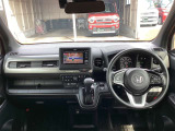 ご納車時には再度洗車・室内清掃を行い展示中についてしまった汚れも落として気持ち良くお乗りいただける状態にして納めさせていただきます!