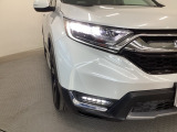 【LEDヘッドライト】ディスチャージヘッドライト(HID)と同等の明るさで、夜道や雨天走行が明るく視界良好!!