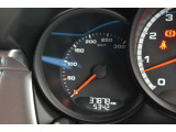 外装・内装共に良好なコンディションのお車で御座います。是非一度店頭にて実車をご覧ください。