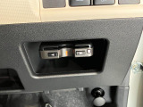 品質には自信があります!ハッピーの品質・キレイなお車をお届けさせていただきたい!そんな気持ちでキレイに仕上げております。フロアマットなどの清掃はもちろん、シート下なども徹底的に清掃しております。