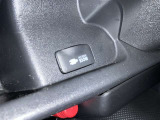 マイカーの中で100Vの家電製品が使えるようになり、車内で家電が使用可能!災害、緊急時に助かります♪
