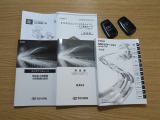 取扱説明書や保証書・整備手帳など、しっかり揃っております。お問い合わせ・ご来店お待ちしております。