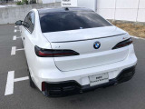 車両の詳細、ご質問につきましては、営業スタッフまでお気軽にご連絡下さいませ。遠方のお客様には実車の詳細動画送信も承ります。お問合せをお待ち致しております。