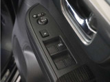 ◆パワーウィンドウスイッチ◆運転席から全席の窓の開閉操作を行うことが出来いつでも換気ができます!