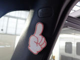 たとえ安全運転していても横からの不意の衝突は避けられないかも知れません。 そんな時に大切な乗員を守るサイドエアバッグ付き! 大切なご家族を守るための安心装備です。