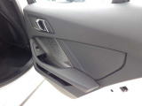 お車は【BMW Premium Selection名古屋南】に展示中!皆様のご来場、お問い合わせをお待ちしております! お問い合わせは、無料電話:0078-6043-6547まで!