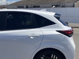 《サポカーSワイド》車両  緊急ブレーキに加え、ペダル踏み間違い加速抑制装置付き車両です。しかも車線逸脱警報や先進ライトが搭載されております。カーパレス福山は自動車事故の無い世の中を願ってます。