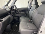 【車内ルームクリーニング済】専門スタッフにより車内はきれいにルームクリーニングを行っております。