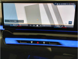 純正HDDナビです。とても使いやすく、Bluetooth&USBオーディオインターフェイスで、電話も音楽も楽しめます。