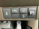 運転席から操作しやすい各種スイッチ