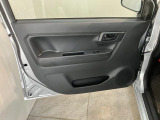 延長保証につきましてはお求めいただく車両によって保証料が異なりますので、当店スタッフまでお気軽にお問い合わせくださいませ。
