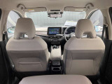 お車の室内は、落ち着いた雰囲気です。