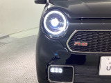 LEDヘッドライト☆HIDヘッドライトより省電力かつ、ライトを点けた際の立ち上がりも早いです☆寿命も長いのでお財布にも優しいオススメ装備☆