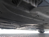 ご希望があれば下廻りの錆止め施工も承ります。クリアでの施工なので、純正のままの姿で防錆施工可能です。
