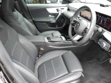 車輌に関する装備・価格等ご不明点などお気軽にお問合せ下さい。また、総額価格に関しましては車輌本体価格に納車に関わる費用等は別途料金がかかります。詳細は当店スタッフへお問い合わせ下さいませ。