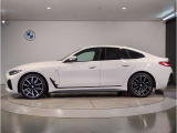 【BMWの伝統】時代を超える美しさ。磨き抜かれたエアロダイナミクスが瞳を奪う。一目で伝わるスポーティーなプロポーションは、BMWの走行性能を生み出すのに欠かせない要因の一つです。