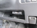 ここにETC付いております。高速道路の料金所もスイスイ♪ ETCカードの申し込みは日産カードがおすすめ!!!「安心」「おトク」「便利」で皆さまのカーライフをサポートする特典満載のカードです。