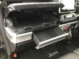 車検証入れなどに使用可能です。