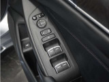 ◆パワーウィンドウスイッチ◆運転席から全席の窓の開閉操作を行うことが出来いつでも換気ができます!