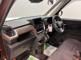 より多くの一般の方へ車を届けれればと思っておりますので同業者様への販売は極力控えさせて頂いております。ご了承下さい。
