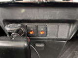 運転席・助手席のシートヒーターは夫々独立して作動さすことが出来ます。