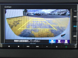 ◆【オートクルーズ】が装備されています。速度設定をするだけで、一定の速度で自動走行が可能です。一定の速度で走行しますので、燃費の向上や長距離ドライブが快適にお楽しみいただけます