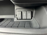 充電用USBジャック(急速充電対応タイプ2個付)スマートフォンやタブレットも充電できるUSBジャックを装備。