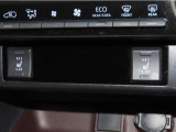 運転席と助手席にシートヒーターを装備しております。