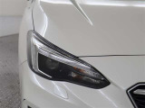 LEDヘッドライトを搭載