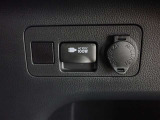 非常時やキャンプなどに役立つAC100Vコンセント付きです。